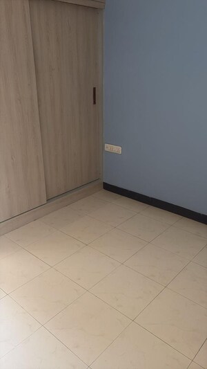 Room in 3 BHK Apartment at Chamrajpet – for Rent