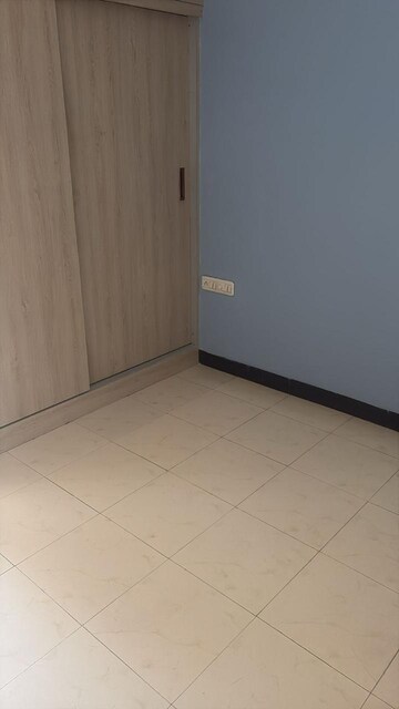 Room in 3 BHK Apartment at Chamrajpet – for Rent