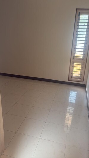 Room in 3 BHK Apartment at Chamrajpet – for Rent