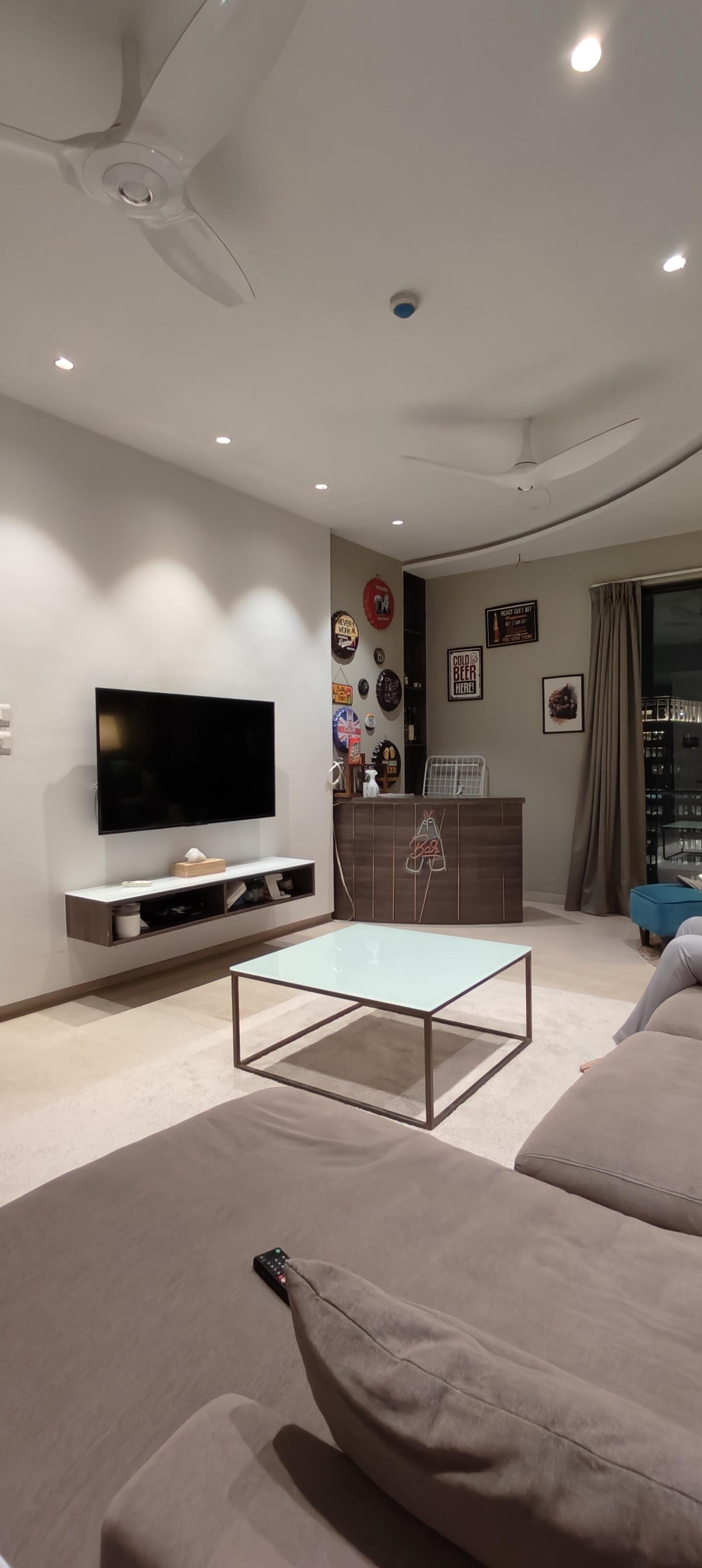 2 BHK + Servant Room Apartment For Rent in Lodha The Park