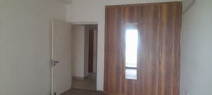 Room in 3 BHK Apartment at Emaar Palm Gardens, Sector 83 – for Sale