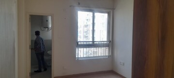 Room in 3 BHK Apartment at Emaar Palm Gardens, Sector 83 – for Sale