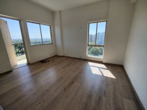 Room in 3 BHK Apartment at Dagapur – for Sale