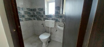 Bathroom in 3 BHK Apartment at Signature Global Golf Greens, Sector 79 – for Rent