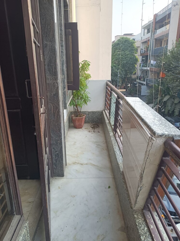 Balcony, ram vihar 3 Bedroom 1750 Sq.Ft. Builder Floor In Ram Vihar Delhi 9405492