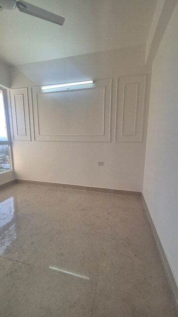 Room in 2.5 BHK Apartment at ROF Alante, Sector 108 – for Rent