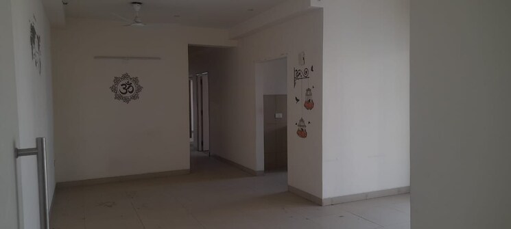 Room, emaar-palm-gardens 3 Bedroom 1900 Sq.Ft. Apartment In Sector 83 Gurgaon 9405496