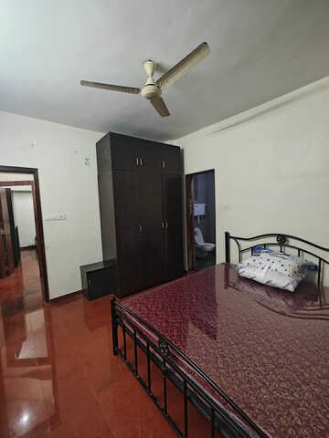 Bedroom in 2.5 BHK Apartment at Sai Parshudhar, Nerul – for Rent