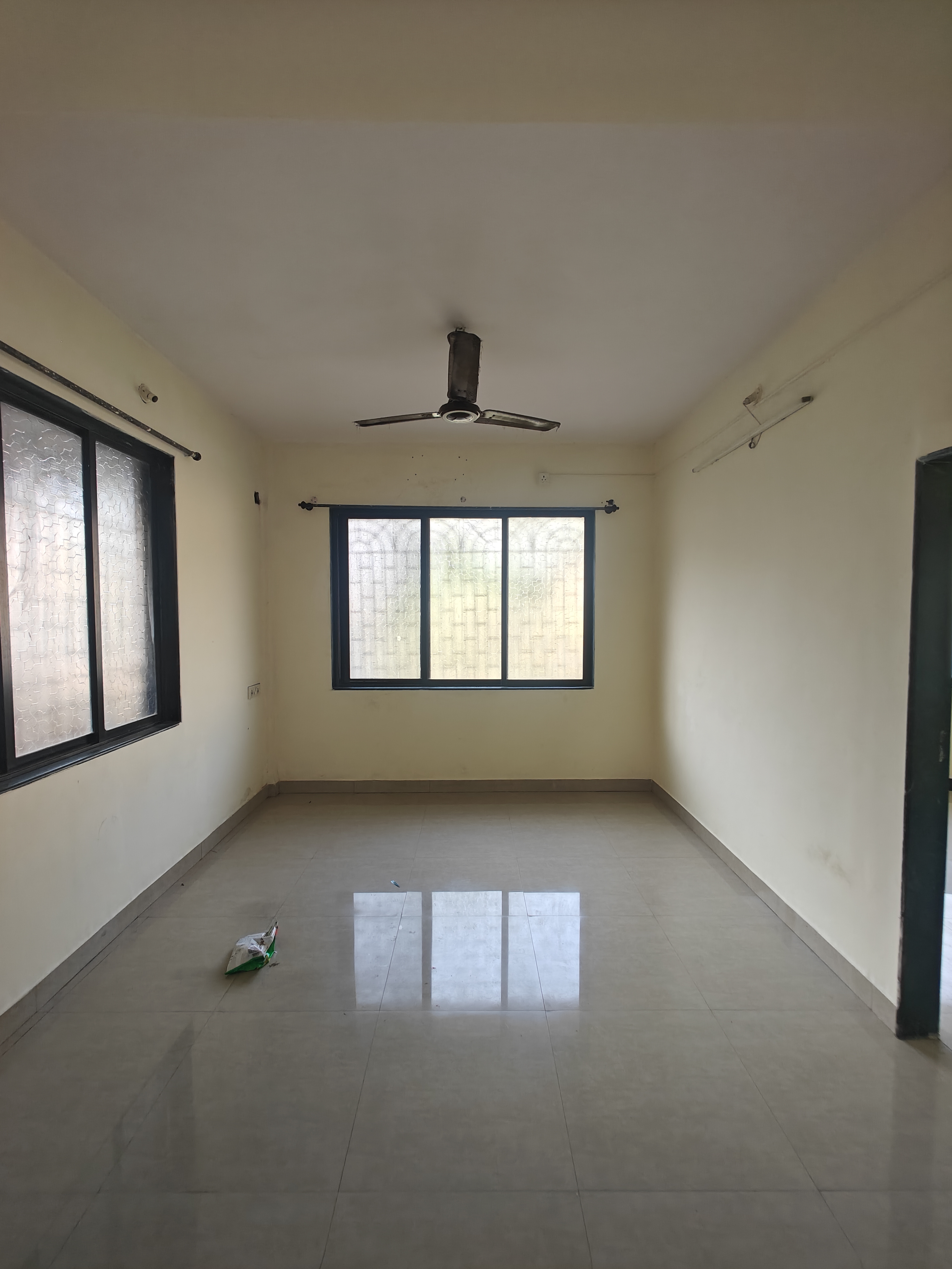 2.5 BHK Apartment For Rent in New Palm Beach CHS