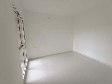 Room in 2 BHK Apartment at Moreshwar 19 East, Nerul – for Rent