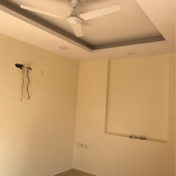 Room in 3 BHK Builder Floor at Malviya Nagar – for Rent