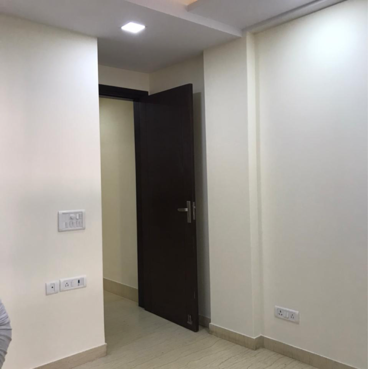 Room, malviya nagar 3 Bedroom 1800 Sq.Ft. Builder Floor In Malviya Nagar Delhi 9405512