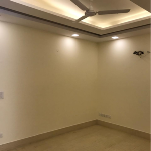 Room in 3 BHK Builder Floor at Malviya Nagar – for Rent
