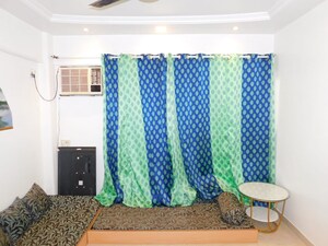 Living Room in 3 BHK Apartment at Andheri West – for Rent