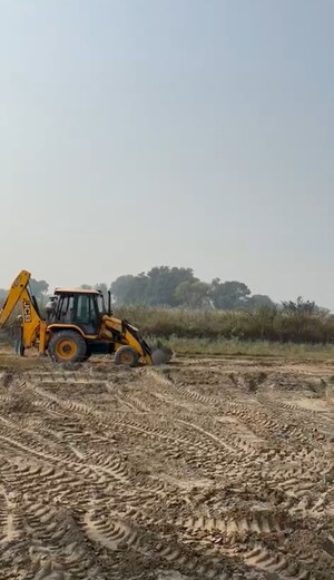  Plot – Exterior View View at Sitapur Road - for Sale