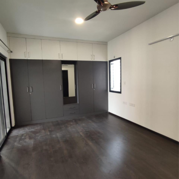 Room in 3 BHK Apartment at Sobha City Gurgaon, Babupur Village – for Sale