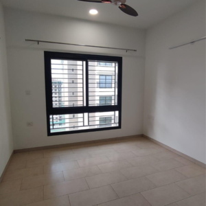 Room in 3 BHK Apartment at Sobha City Gurgaon, Babupur Village – for Sale