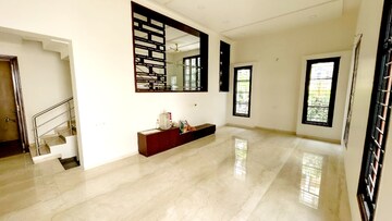 Room in 4 BHK Villa at Rk Beach – for Sale