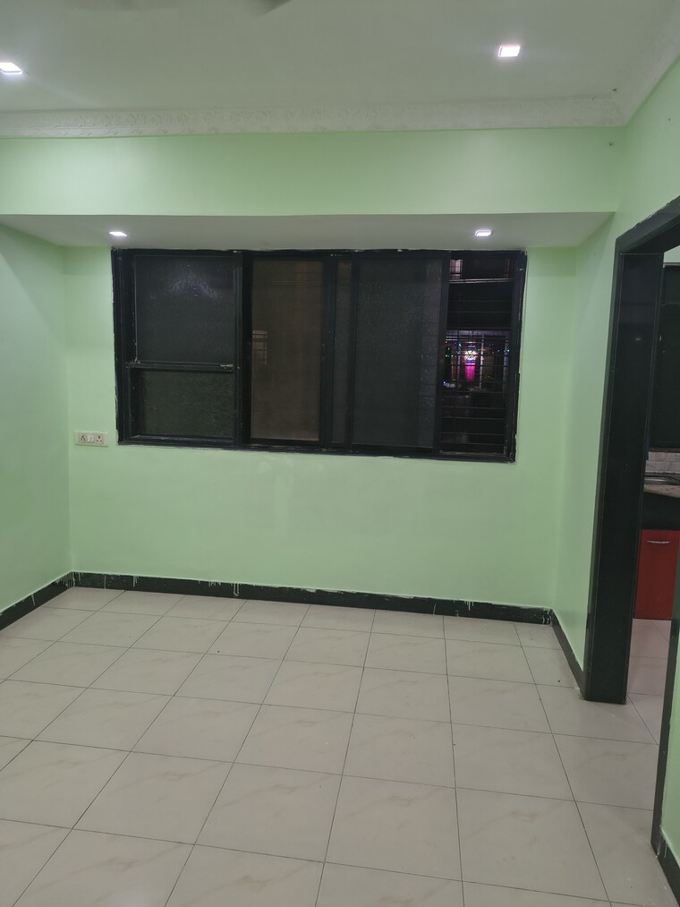 undefined, kurla east 1 Bedroom 400 Sq.Ft. Apartment In Kurla East Mumbai 9405551