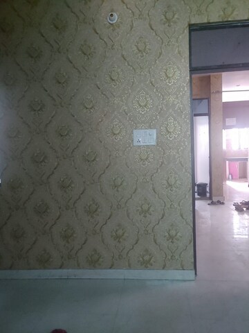 Room in 2 BHK Independent House at Gomti Nagar – for Rent