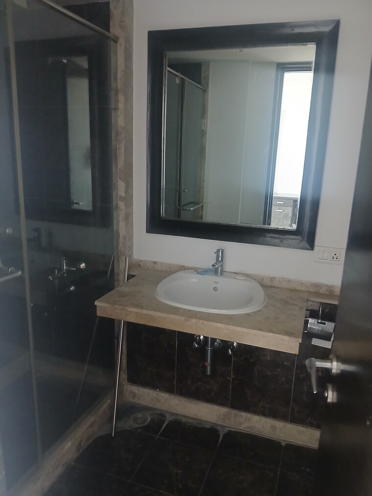 Kitchen, hiranandani-gardens-somerset 4 Bedroom 3000 Sq.Ft. Apartment In Powai Mumbai 9405556