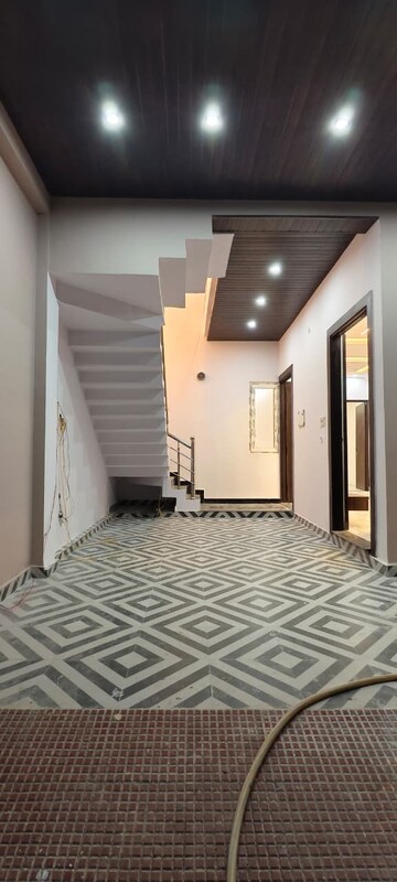 3.5 BHK Independent House For Sale in Matiyari