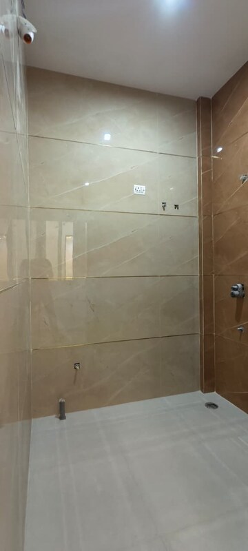Bathroom in 3.5 BHK Independent House at Matiyari – for Sale