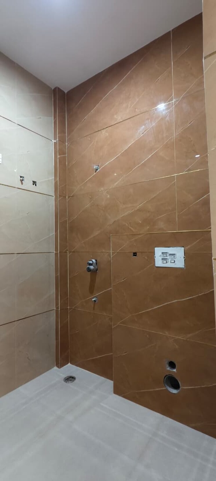 Bathroom, matiyari 3.5 Bedroom 1075 Sq.Ft. Independent House In Matiyari Lucknow 9405579