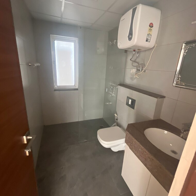 Bathroom, godrej-meridien 3 Bedroom 1855 Sq.Ft. Apartment In Mohammad Heri Village Gurgaon 9405581