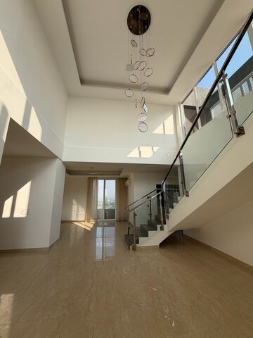 Living Room in 5 BHK Penthouse at Omaxe Lake, North Mullanpur – for Sale