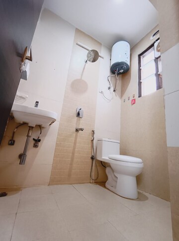 Bathroom in 2 BHK Builder Floor at Sector 47 – for Rent