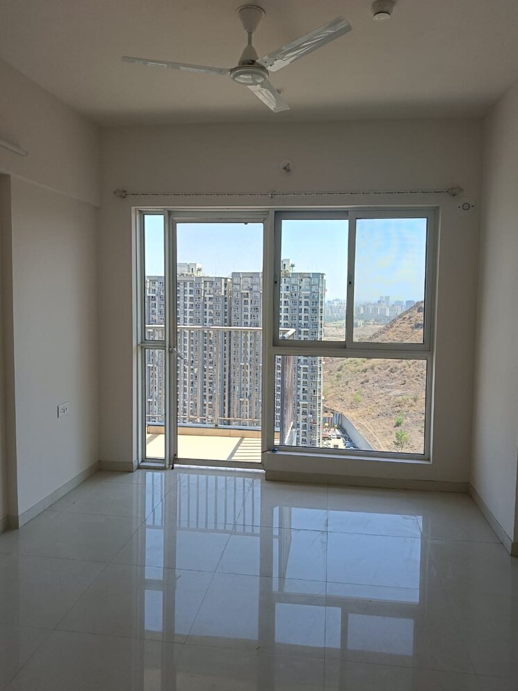 Room, godrej-hillside 3 Bedroom 1180 Sq.Ft. Apartment In Mahalunge Pune 9405630