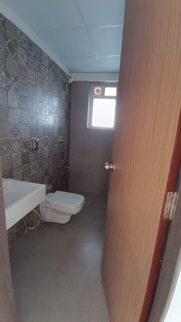 Bathroom in 3 BHK Apartment at Supreme Estia Phase 1, Baner – for Rent