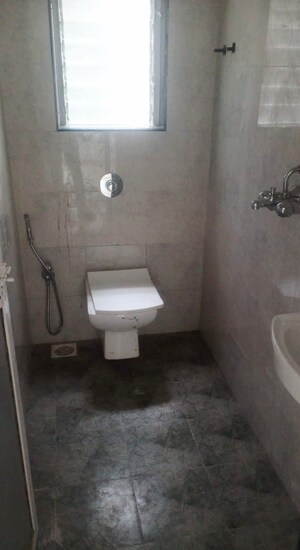 Bathroom in 2 BHK Apartment at Nahar Amaryllis Towers and Plaza, Chandivali – for Rent