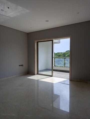 2 BHK Apartment For Rent in Mira Nagar