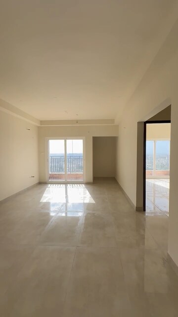 Room in 2.5 BHK Apartment at Candeur 40, Miyapur – for Sale