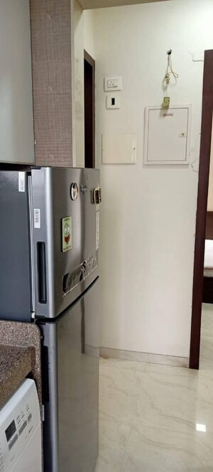  Pg For Rent in Lower Parel