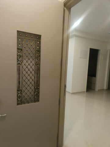 Living Room in 3 BHK Apartment at Matunga West – for Rent