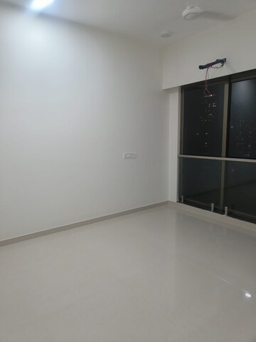 Bedroom in 3 BHK Apartment at Matunga West – for Rent