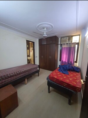2 BHK Builder Floor For Rent in Kalkaji