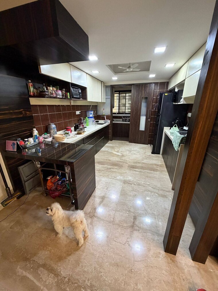 Kitchen, oberoi-springs 4 Bedroom 1900 Sq.Ft. Apartment In Andheri West Mumbai 9405737