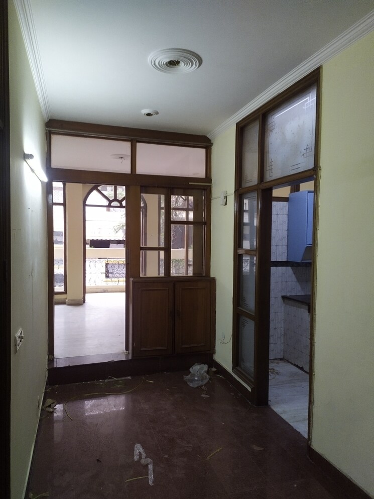 undefined, chittaranjan park 2 Bedroom 1250 Sq.Ft. Builder Floor In Chittaranjan Park Delhi 9405747