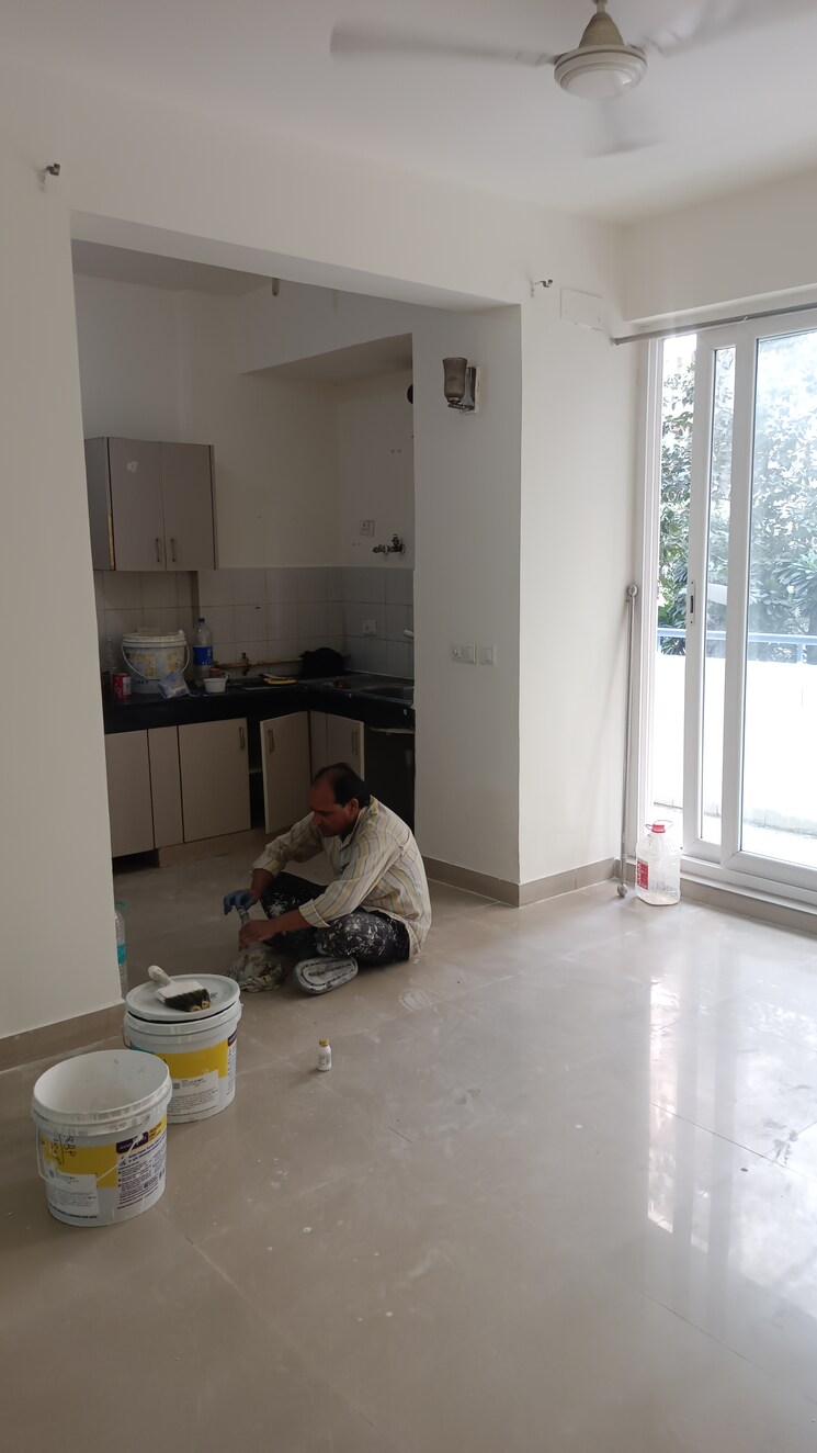 Living Room, aditya-celebrity-homes 3 Bedroom 1445 Sq.Ft. Apartment In Sector 76 Noida 9405748