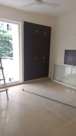 3 BHK Apartment For Rent in Aditya Celebrity Homes, Sector 76