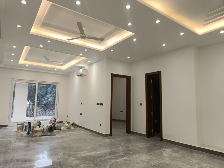 Room, shivalik colony 3 Bedroom 1800 Sq.Ft. Builder Floor In Shivalik Colony Delhi 9405758