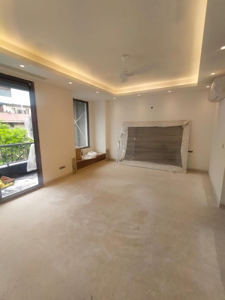 Living Room, greater kailash ii 3 Bedroom 2700 Sq.Ft. Builder Floor In Greater Kailash ii Delhi 9405761