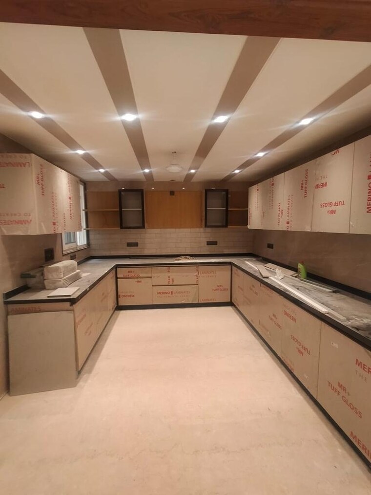 Kitchen, greater kailash ii 3 Bedroom 2700 Sq.Ft. Builder Floor In Greater Kailash ii Delhi 9405761