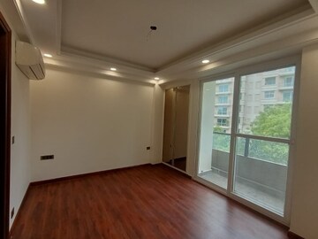 Master Bedroom in 3 BHK Builder Floor at Defence Colony – for Rent
