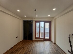 Master Bedroom in 3 BHK Builder Floor at Defence Colony – for Rent