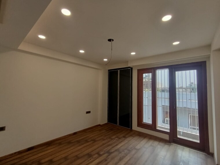 Master Bedroom, defence colony 3 Bedroom 3700 Sq.Ft. Builder Floor In Defence Colony Delhi 9405767